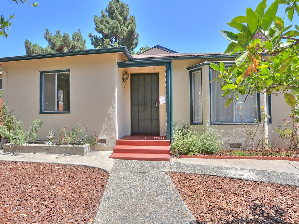 1st image of 120 Citrus Ave