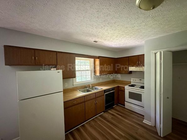 105 Daniel St #B