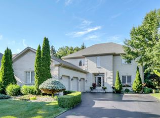 315 David Ln, Roselle, IL 60172