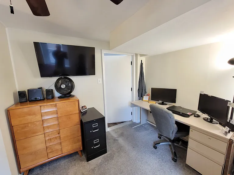217 Pearl St #2 — Photo 20