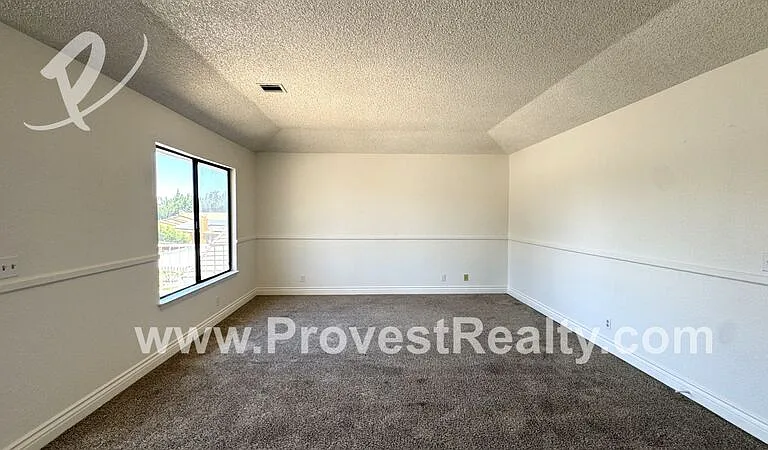 13000 Norfolk Ln — Photo 22