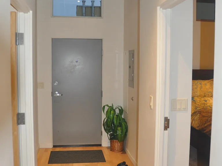 231 Robinson St #R-330 — Photo 33