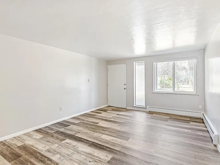 1679 Reed St — Photo 40