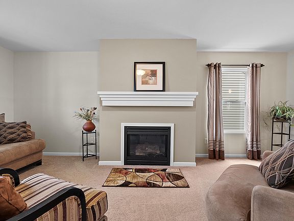 4th image of 8303 Lausen Ln