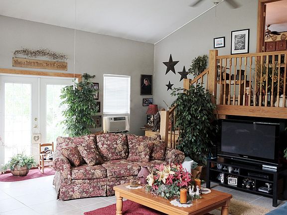 Great Room w/ two staircases