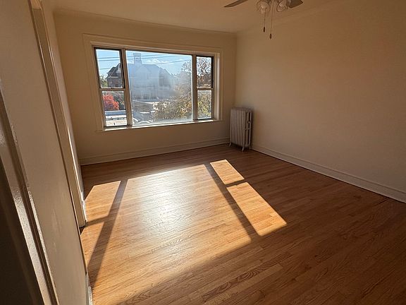 5th image of 5215 N Sawyer Ave #3