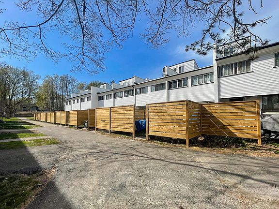 4th image of 519 Sunnydale Pl
