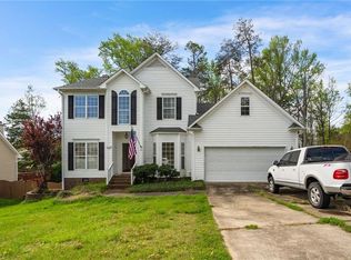 2012 Treyburn Ln, High Point, NC 27265