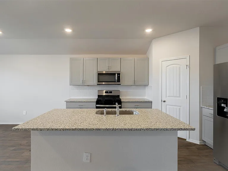 314 N Richland Dr — Photo 5