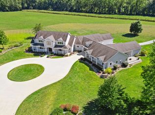 2122 Grange Rd, Buchanan, MI 49107