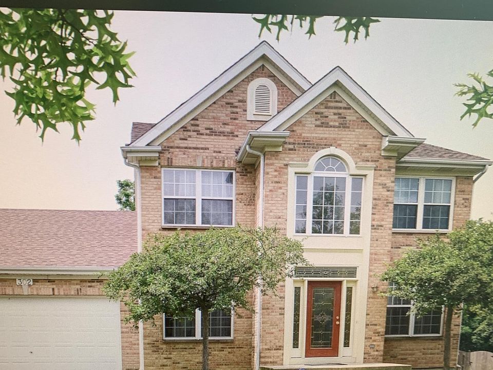 5 beds, 2.5 baths, 2858 Sq.ft. House located at 302 Merry Oaks Lane. Streamwood Illinois 60107