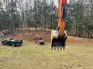 113 Pepper St, Monroe, CT 06468