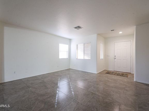 5th image of 11538 W VOGEL Avenue