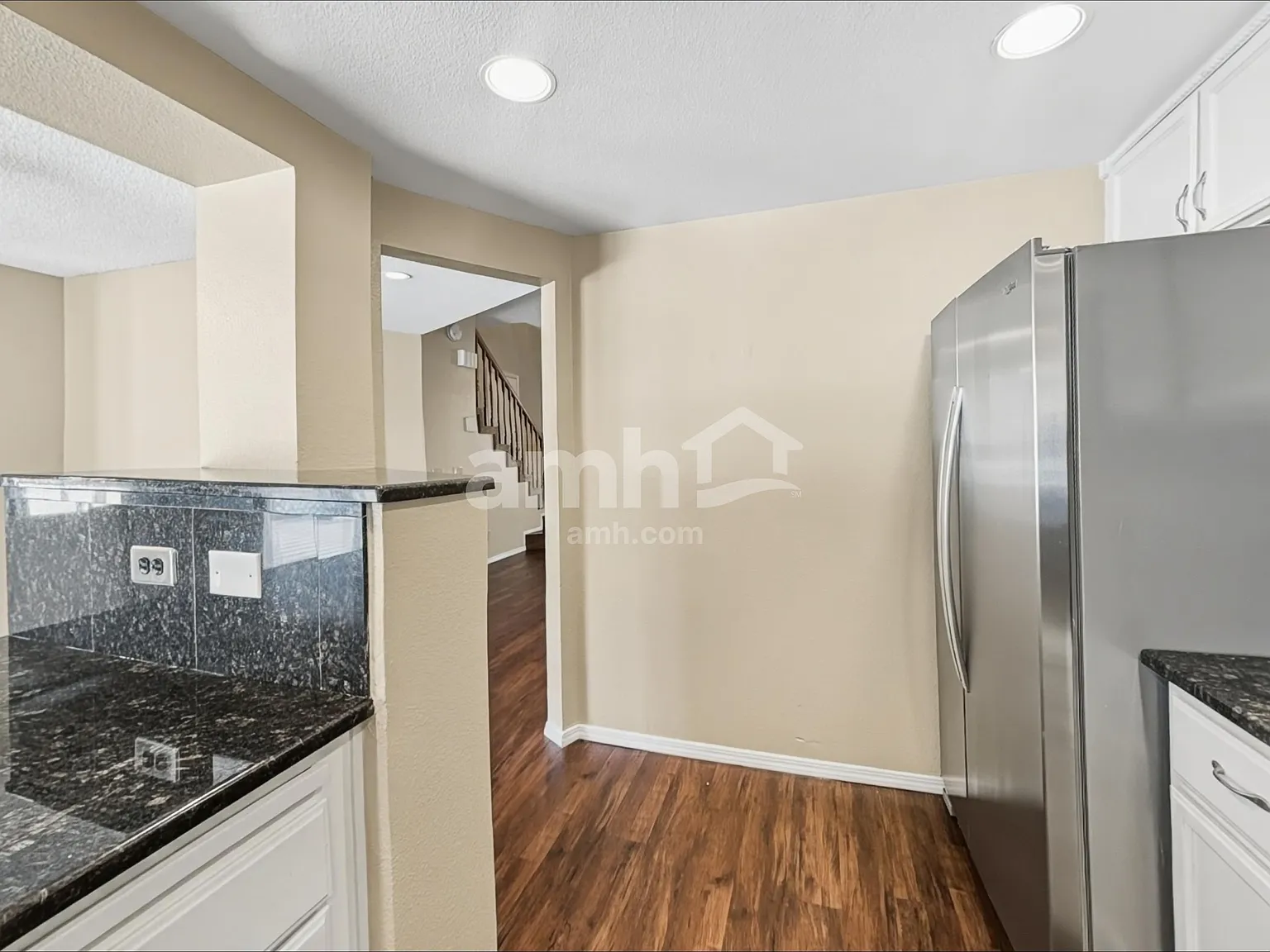 5 bed, 2.5 bath, 2169 sqft, $2,845 — Photo 4