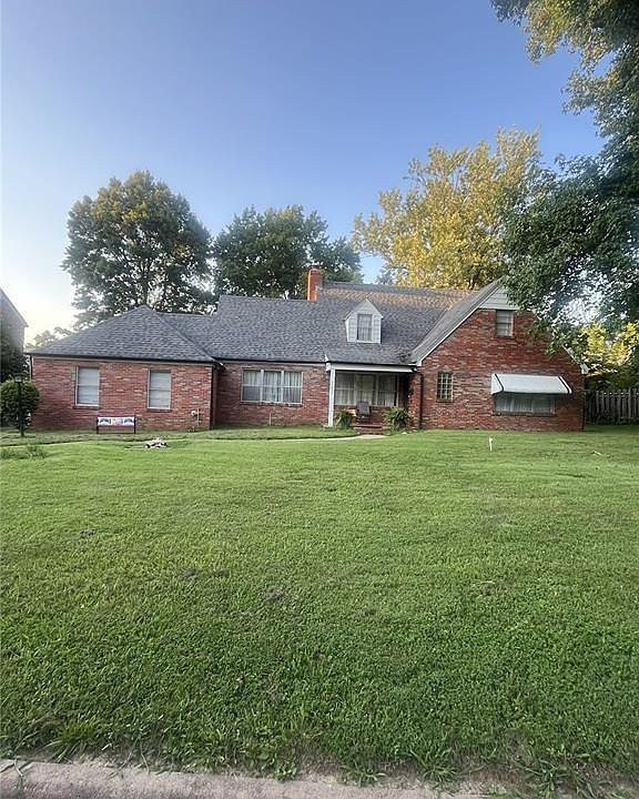 1st image of 7355 Winchester Dr