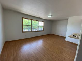 2405 Marquette Rd #B3, Peru, IL 61354