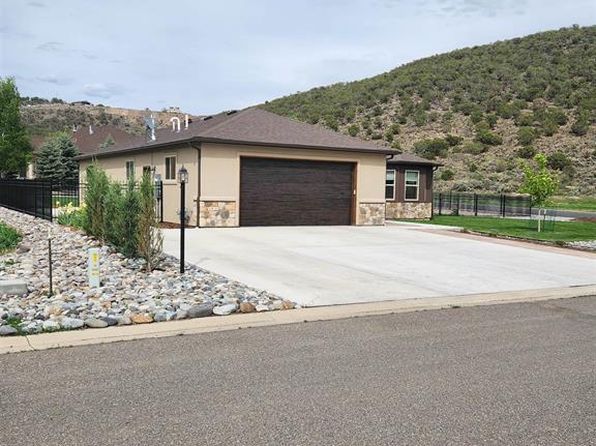 1025 SE Fairway Drive, Cedaredge, CO 81413