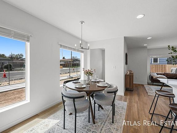 4th image of 1393 N Akron St #1393