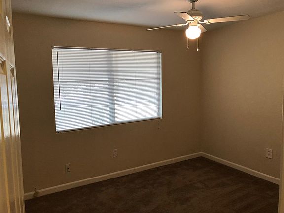 4th image of 6119 Mariposa Ave