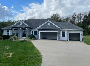 3144 Alexander Rd, Atwater, OH 44201