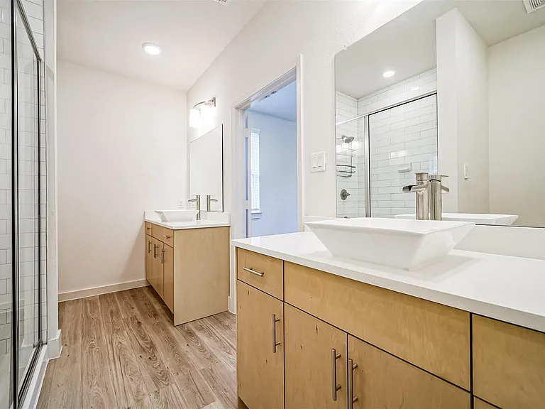 2523 Appian Way #B — Photo 21