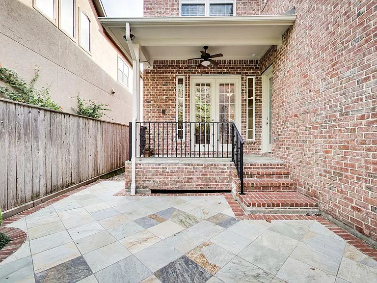 4324 Ione St — Photo 31