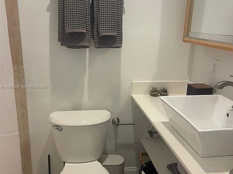 338 Roosevelt St #1002 — Photo 8