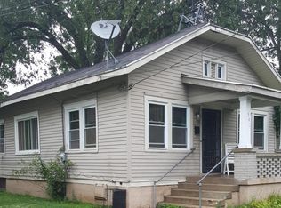 547 Dickinson St SE, Grand Rapids, MI 49507