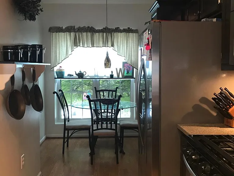 Kitchen/Breakfast Nook