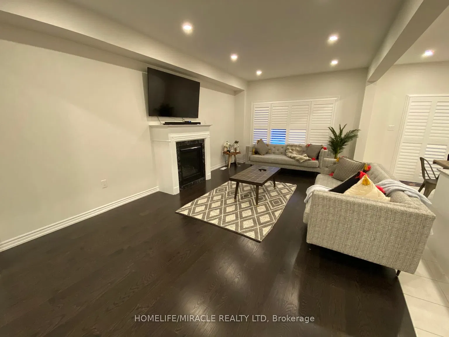 4 bed, $3,250 — Photo 3