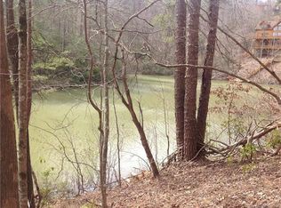 102 Rainbow Cir, Lake Lure, NC 28746