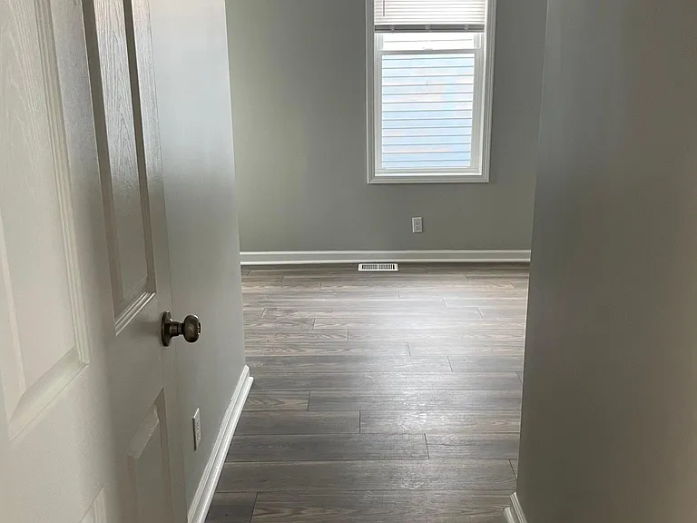 129 Van Voast Ave — Photo 13