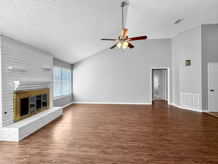 6107 Ridge Top Ln — Photo 3