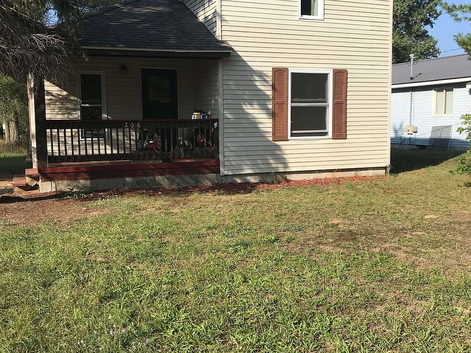 1st image of 208 Kalkaska St