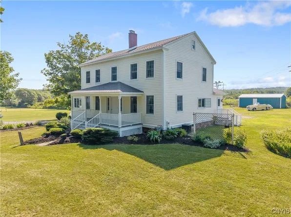 4386 W Seneca Tpke, Syracuse, NY 13215