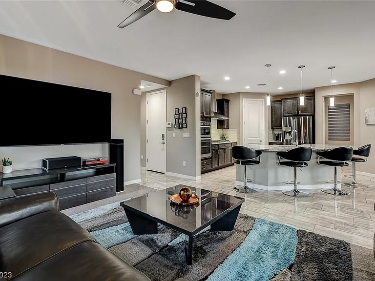 6032 Andezano Dr — Photo 6