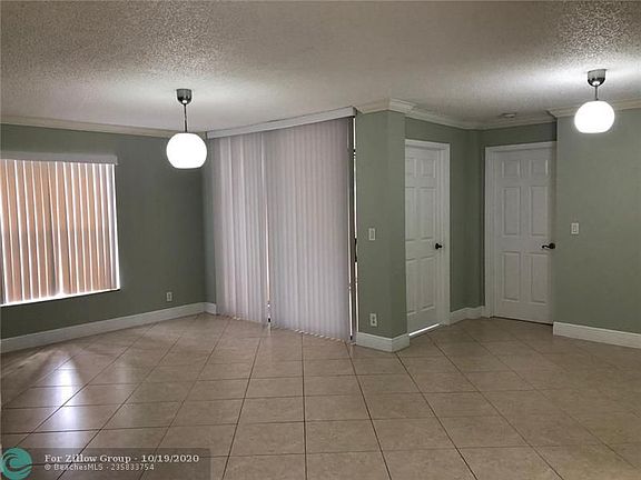 5th image of 4776 NW 22nd St #4776