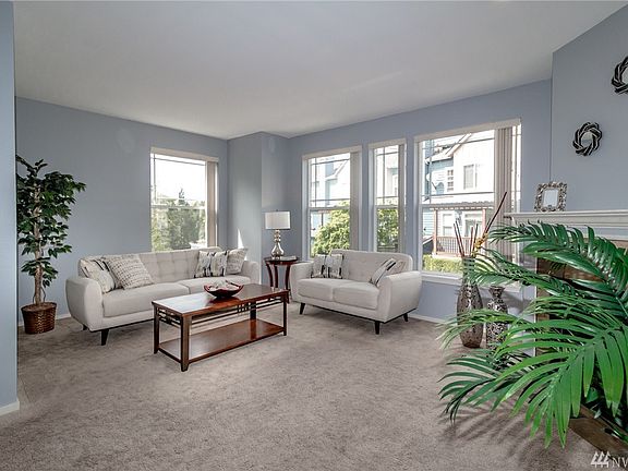 4th image of 16141 NE 90th Way
