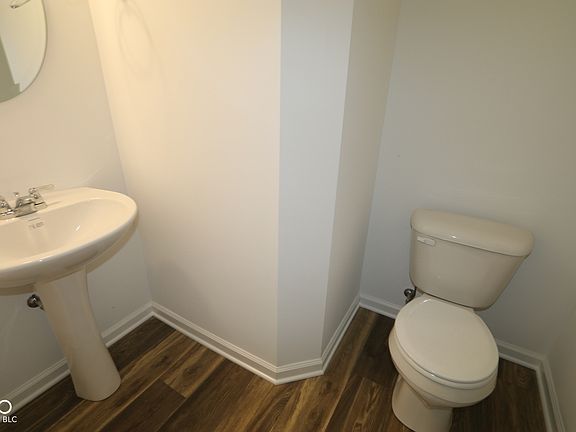5th image of 1805 James Pierce Dr
