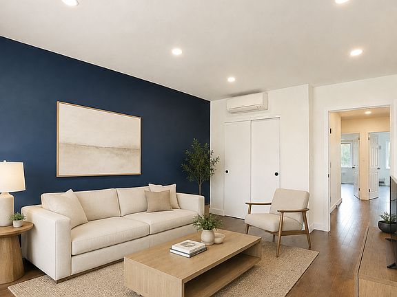 4th image of 20-66 29th St #3