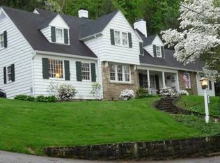 205 Whitaker Blvd, Huntington, WV 25701