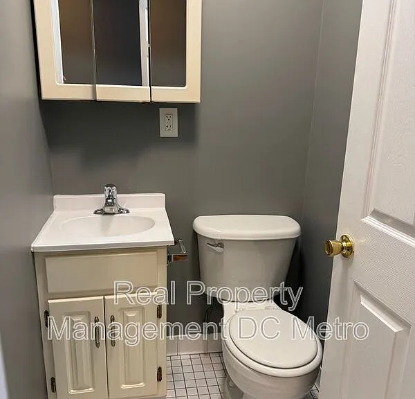1441 Spring Rd NW #202 — Photo 14