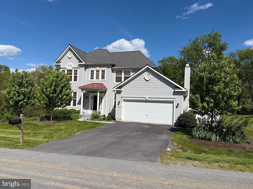 2nd image of 567 Rivanna Run