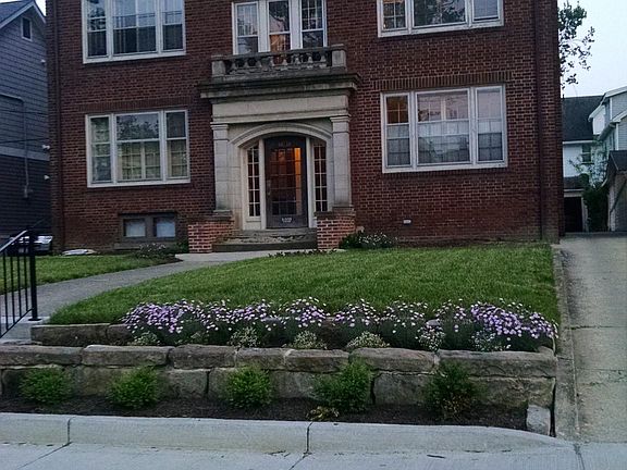 2nd image of 14719 Clifton Blvd APT 6