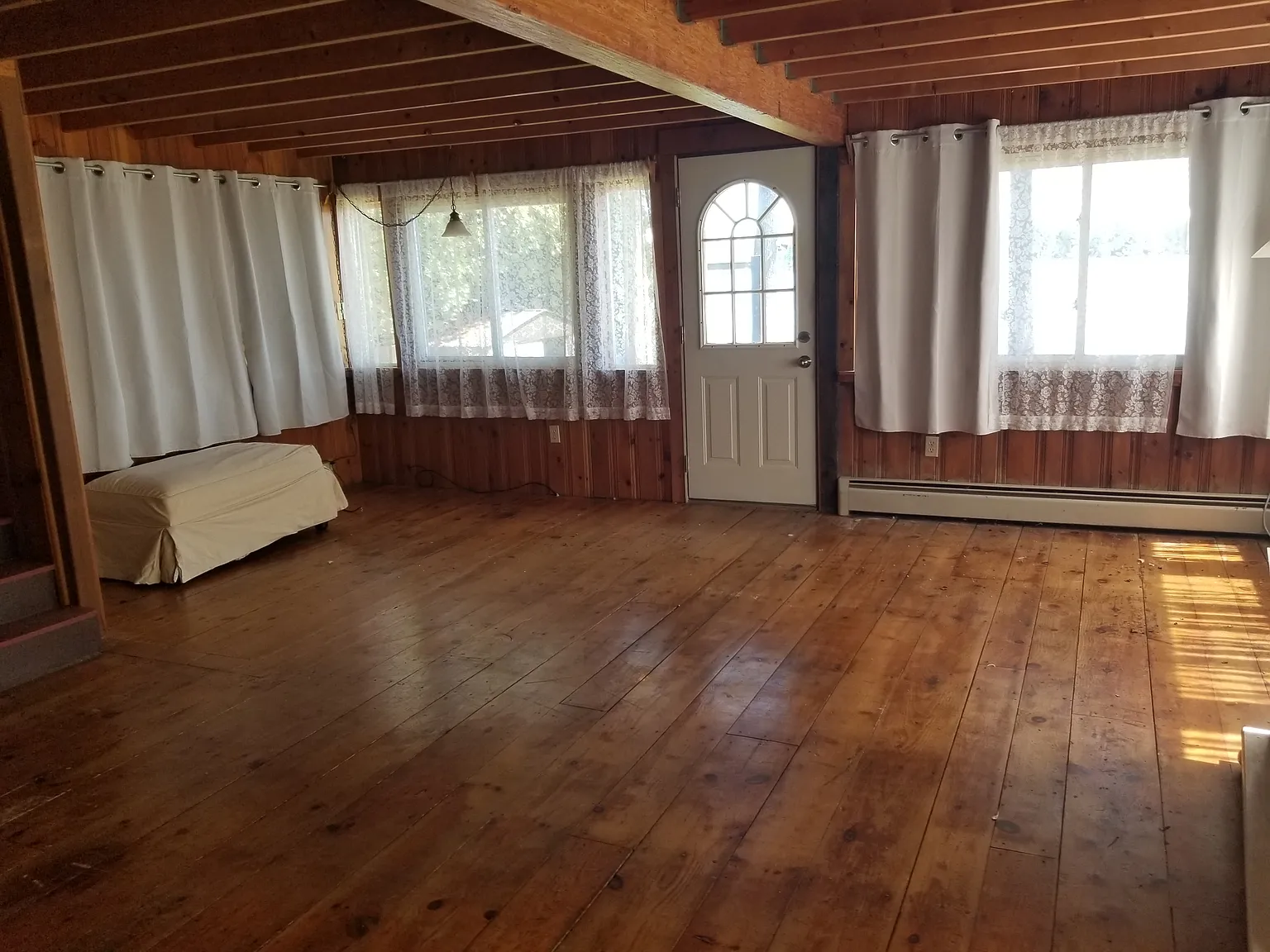 1 bed, 1400 sqft, $2,100 — Photo 1