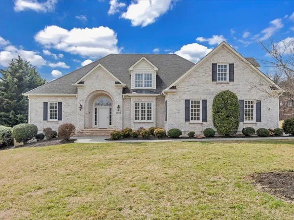 1122 Boone Hill Dr, Lynchburg, VA 24503