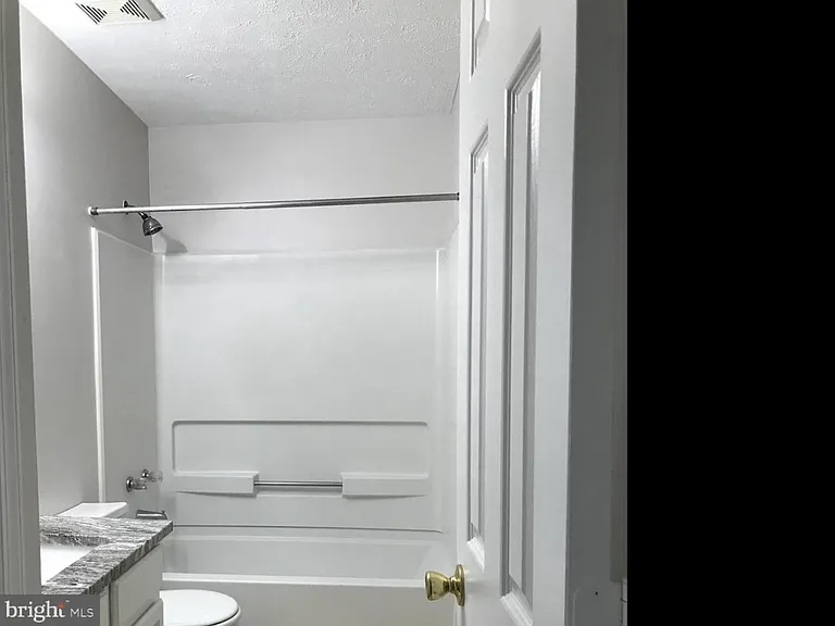6915 Caribou Ct — Photo 6
