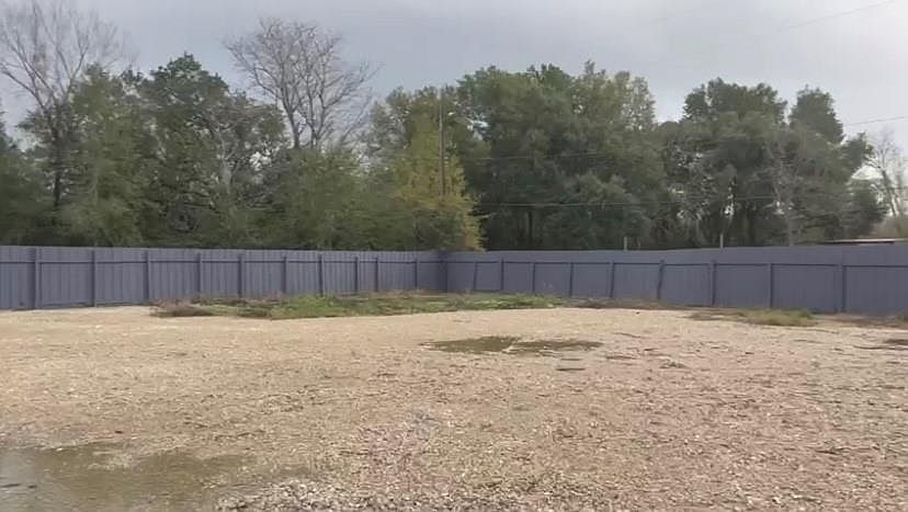 2nd image of 16102 Aldine Westfield Rd