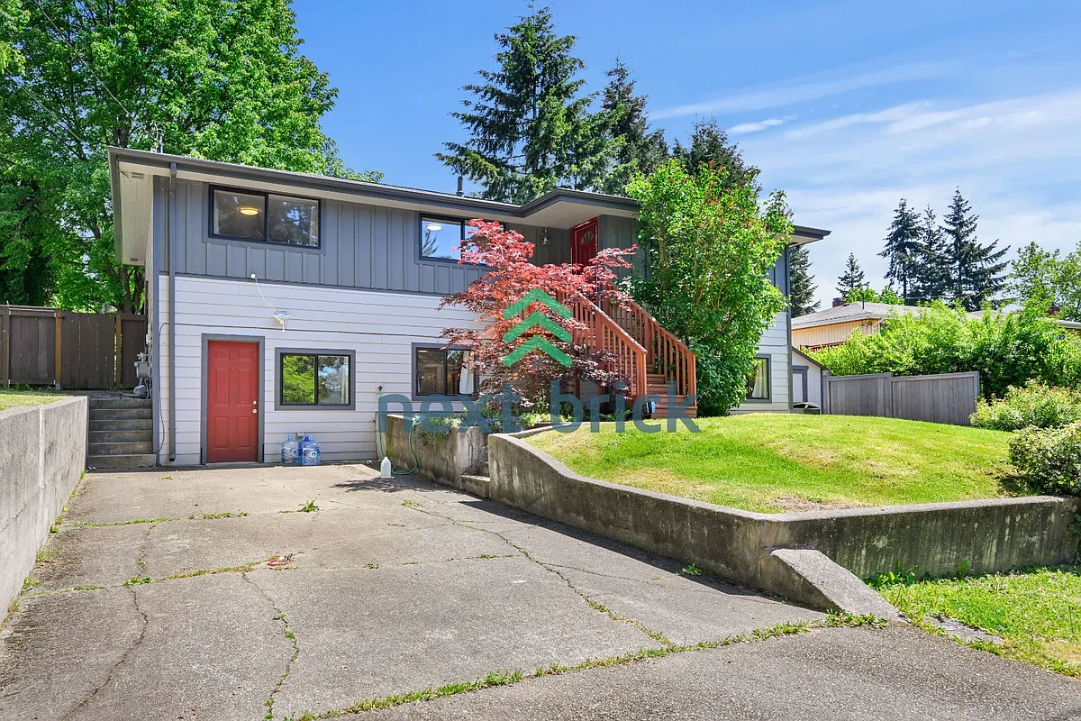 Building Photo - 17414 128th Ave SE