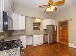 906 S Loomis St #1, Chicago, IL 60607